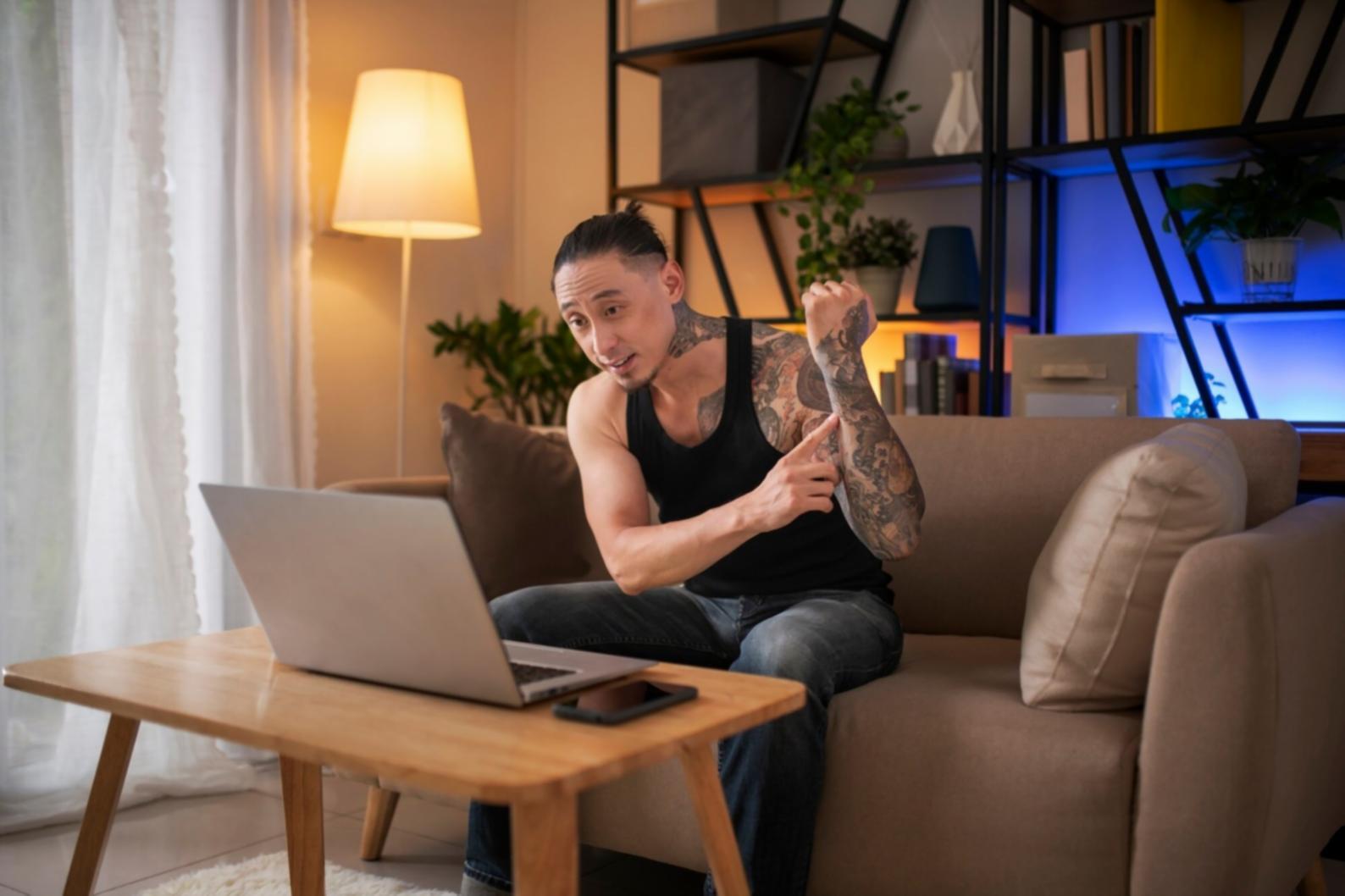 Equipo revisando estrategias de gestión presupuestaria